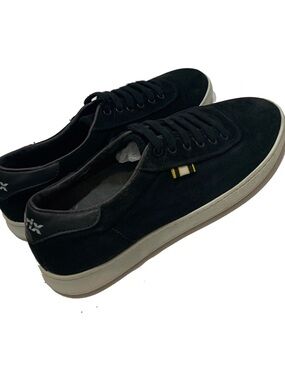 Aprix Men's Black Suede Low-Top Sneakers
